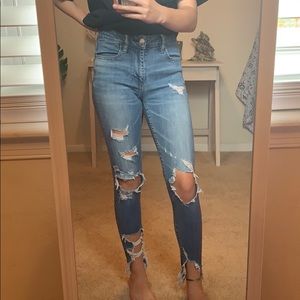 high-rise ripped american eagle jeans
